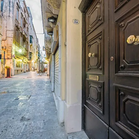 Rodrigo * Valletta